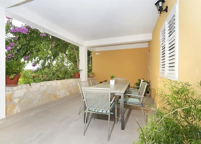 公寓 Ivan 马卡尔斯卡